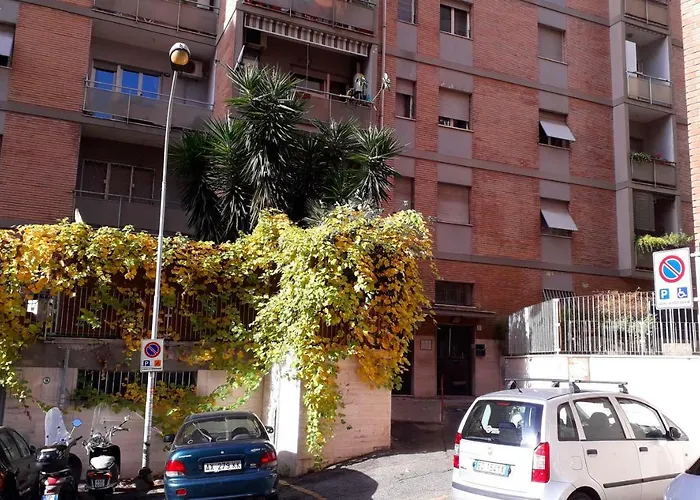 Lungotevere Holidays *